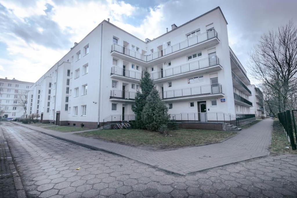 Апартаменты Sielecka 52 - 4Os Apartament Варшава Экстерьер фото