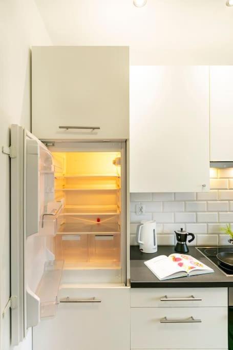 Апартаменты Sielecka 52 - 4Os Apartament Варшава Экстерьер фото