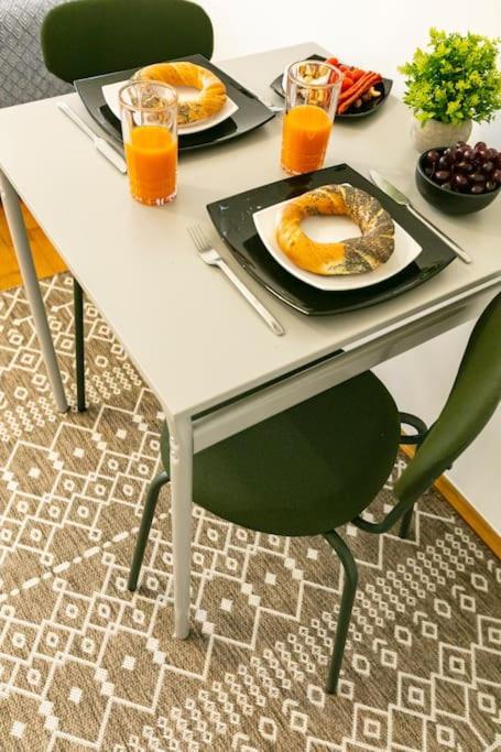 Апартаменты Sielecka 52 - 4Os Apartament Варшава Экстерьер фото