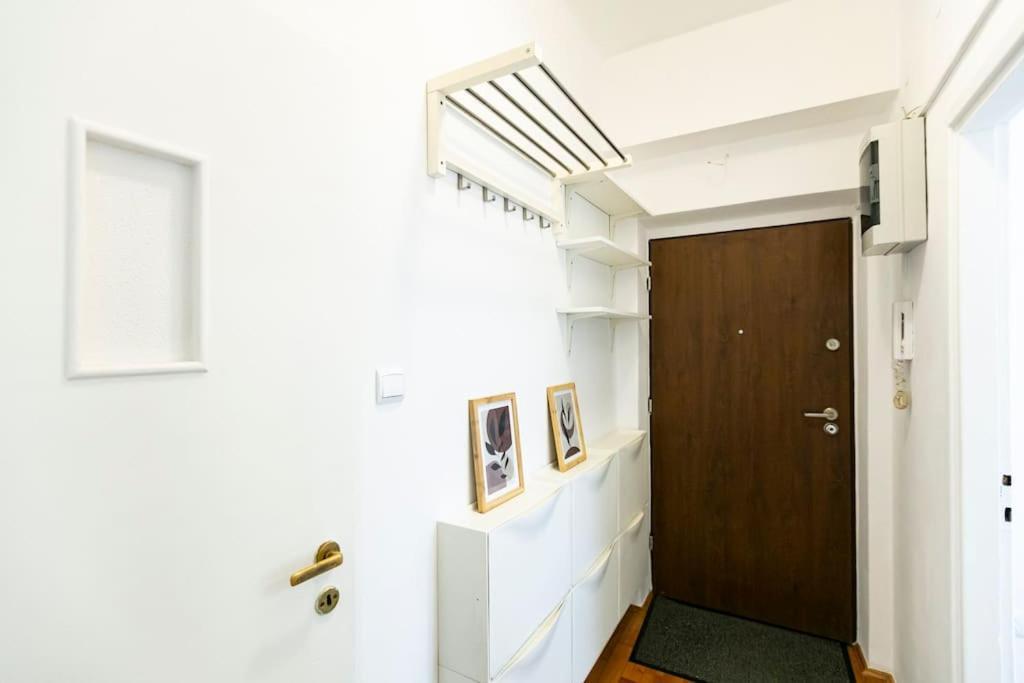 Апартаменты Sielecka 52 - 4Os Apartament Варшава Экстерьер фото